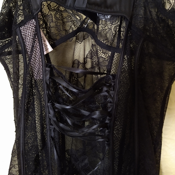 Victoria's Secret Black One-piece Garter Lingerie NWT - Picture 7 of 11